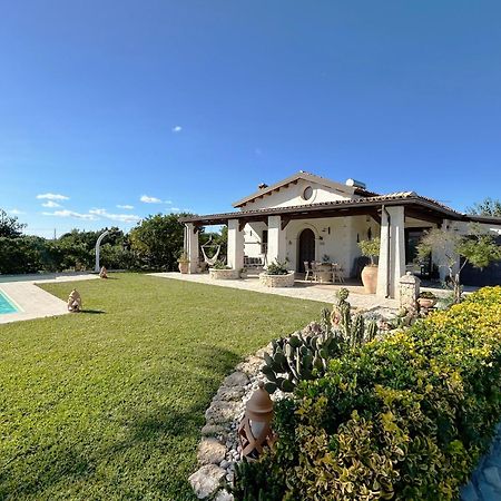 Villa Suq With Pool, Parking & Wifi Ното Екстер'єр фото