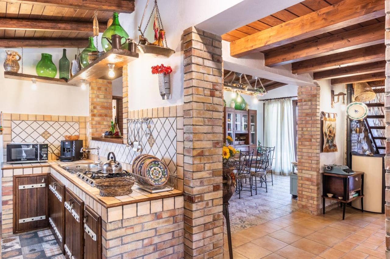 Villa Suq With Pool, Parking & Wifi Ното Екстер'єр фото